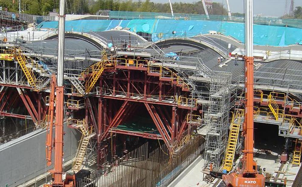 佐賀と合併し北陸鋼産へ