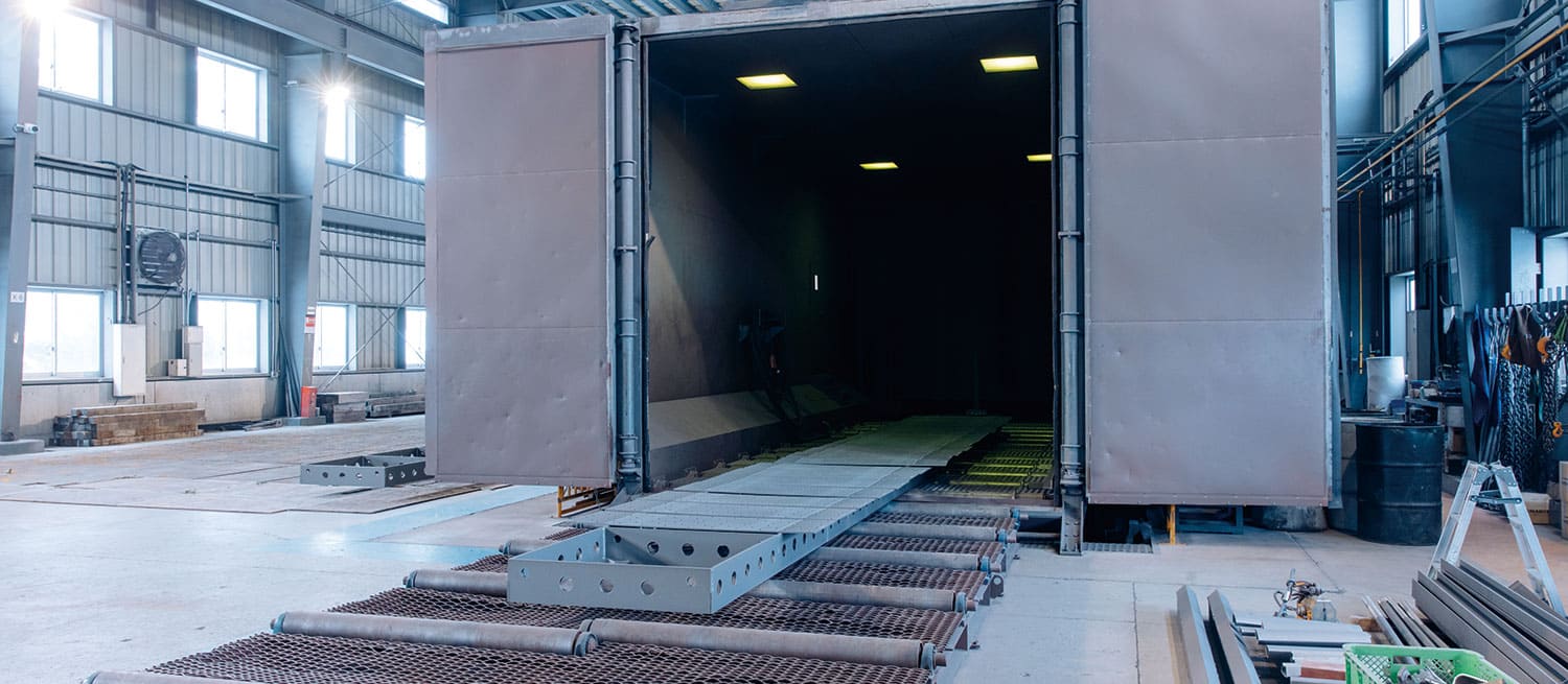 大型ショットブラスト装置