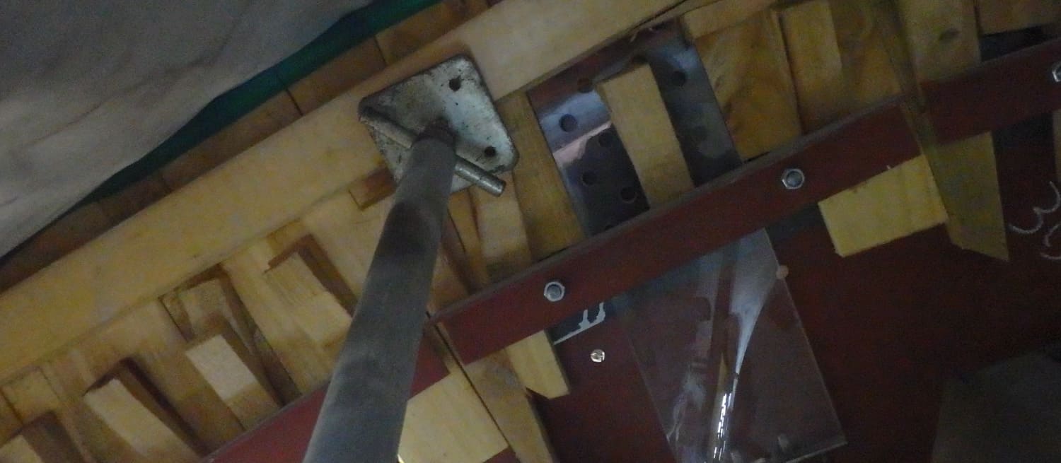 アクリル板妻板