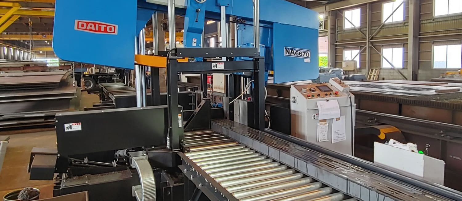 バンドソー<br />
