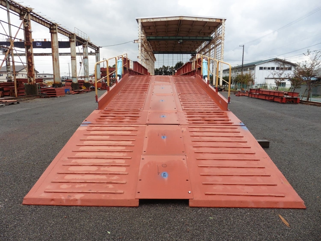 大林・鯖江　移動桟橋|北陸建工グループ | Future−鉄でつくる未来−