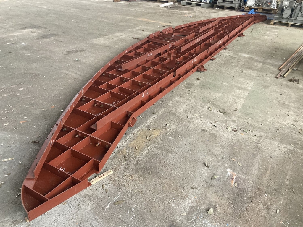 大林・札樽　中央通路妻板|北陸建工グループ | Future−鉄でつくる未来−