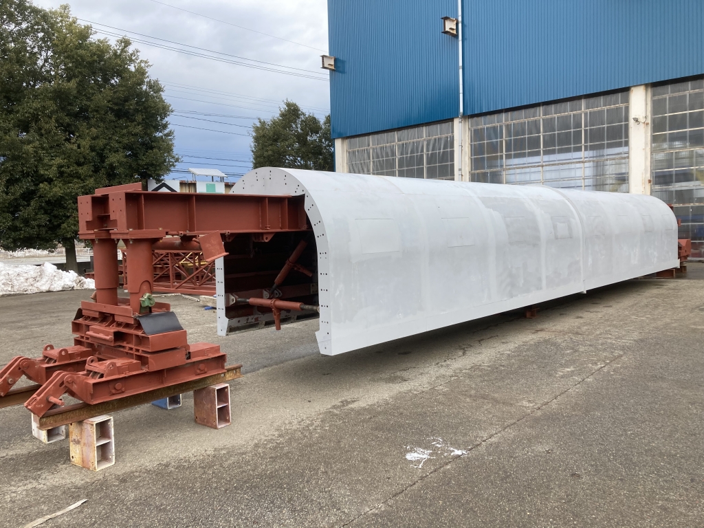 ノンビームスチールフォーム|北陸建工グループ